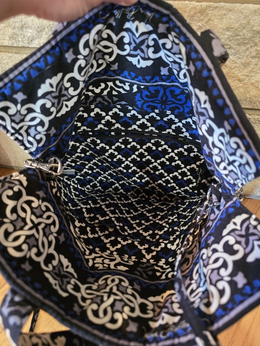 Vera Bradley Tote Bag in Retired Canterberry Cobalt Pattern - Picture 4 of 8